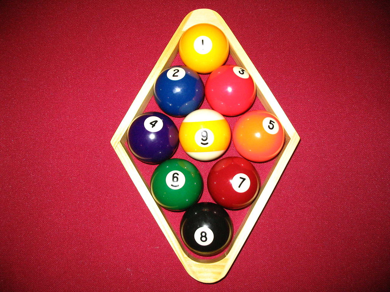 9 Ball Pool – na czym polega ta odmiana bilarda?