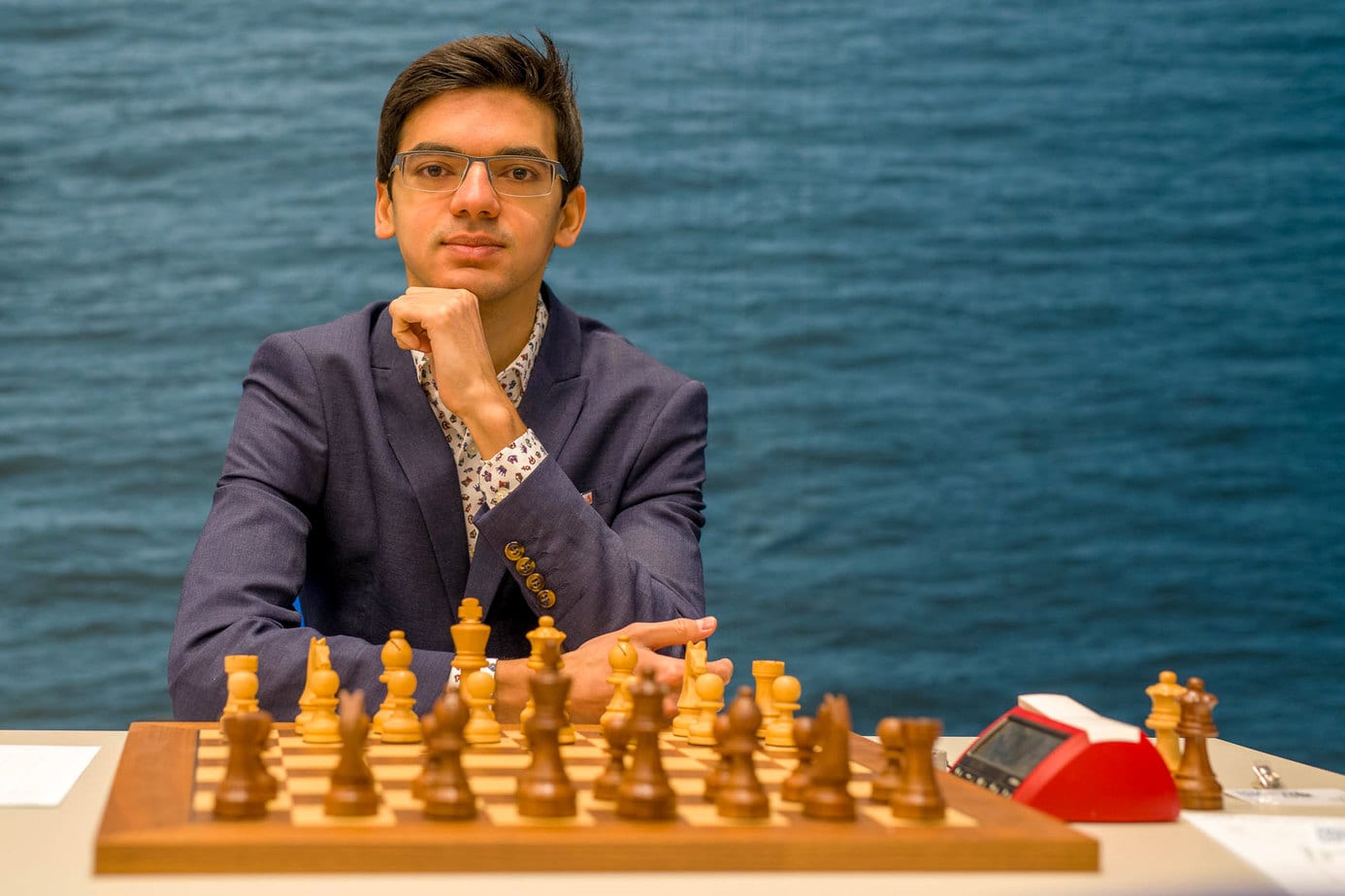 Champions Chess Tour 2021: Triumf Anisha Giriego w czwartym turnieju, Carlsen na podium